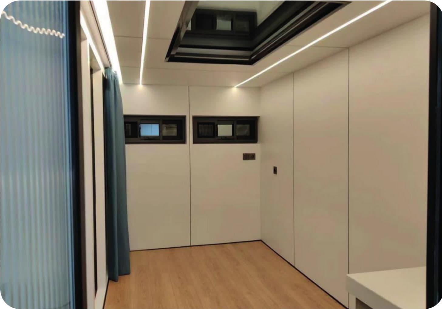 Interior amplo da Apple Cabin